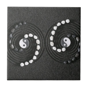 Azulejo Yin Yang Pebble Spiral"