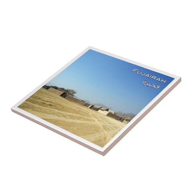 Azulejo zAE032 pueblo patrimonial de FUJAIRAH, Emiratos Ár (Lado)