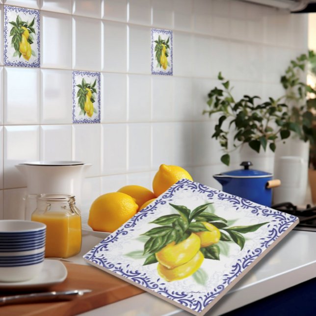 Azulejos cerámicos con tela azul de Lemons (European Italian French Countryside Lemons Kitchen Tile with Blue Toile signed by the artist)