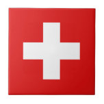 Azulejos cerámicos de bandera de Suiza<br><div class="desc">Este diseño está formado por la bandera suiza,  que se ha reformado hábilmente para ajustarse a la superficie cuadrada de las baldosas. Un objeto decorativo y útil que sería un regalo perfecto para los que quieran recordar Suiza.</div>