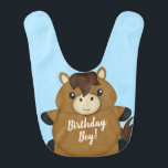 Babero Horse Birthday Party Blue<br><div class="desc">Este tema de diseño de la colección de Baby Shower de caballos con un caballo simplemente adorable en un pallet de color rosa, azul o verde celebra su cumpleaños y Baby Shower tan especiales. Personalice esto más adelante con los detalles de su fiesta de cumpleaños y ducha de bebé de...</div>