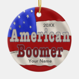 Baby Boomer agrega los ornamentos de su personaliz