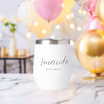 Bachelorette Bridesmaid con escritura Minimalista<br><div class="desc">Personalizado a la dama de honor o regalo para una fabulosa despedida de soltera y cualquier ducha de novia moderna y de moda. La palabra dama de honor está escrita a mano para un estilo elegante. El nombre de la dama de honor se puede personalizar en un tipo de letra...</div>