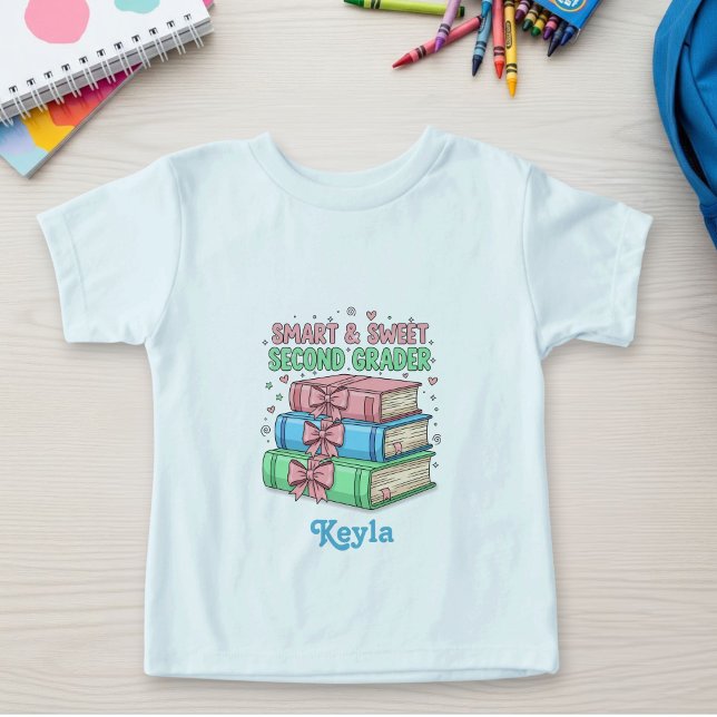 Back to School Kids T-shirt, Books & Bows - Cute  (Subido por el creador)
