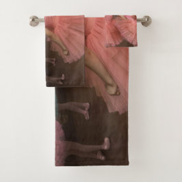 Bailarinas en una gran sala de estilo rocóco