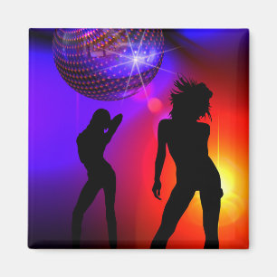Bailarines debajo del regalo de la danza del imán