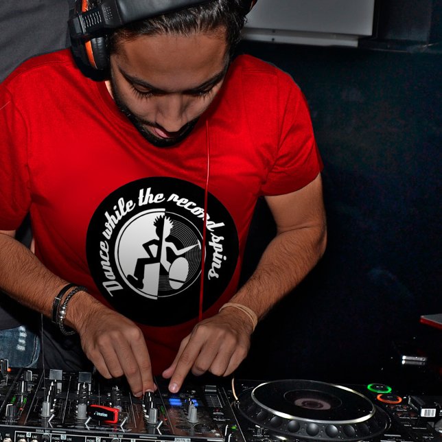 Baile mientras el disco gira camiseta retro gráfic (Subido por el creador)