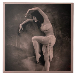 Baldosa cerámica con foto de bailarina de época