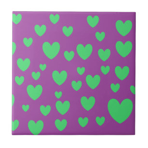 Baldosa cerámica de los corazones verdes