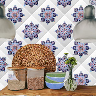 Baldosa cerámica decorativa con medallón azul y ro