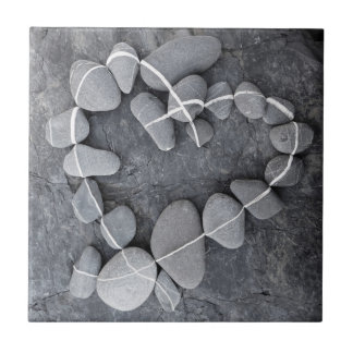 baldosas de corazón piedras de guijarros naturalez