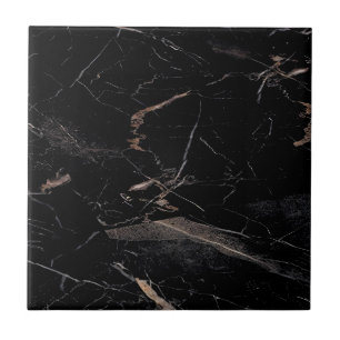 Baldosas de suelo en negro y oro