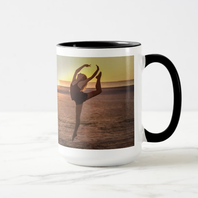 Ballet en la taza de la playa (Derecha)