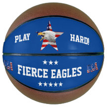 Bravo águila calva, la bandera estadounidense, est