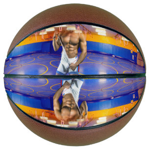 Balón De Baloncesto bulto muscular de hombre de SlipperyJoe's abdomina
