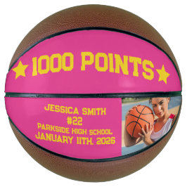 Balón De Baloncesto Jugadora de baloncesto que alcanza 1000 puntos en