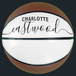 Balón De Baloncesto Nombre de firma de script personalizado<br><div class="desc">Un nombre de firma de guión de moda para el baloncesto personalizado. Añade tu nombre para una mujer o un hombre. ¡Un gran regalo de equipo de espiral para él o ella!</div>