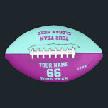 Balón De Fútbol Americano Fútbol turquesa morado con nombre, número, equipo<br><div class="desc">Crea tu propio personalizado de fútbol rojo blanco con Nombre, Número, Nombre del equipo, Lema y Año. Personalice esta sencilla plantilla clásica de fútbol con su mensaje personalizado, nombre, nombre del equipo y año. Fácilmente lo personaliza para un deporte fresco. Crea tu regalo personalizado único para entrenador, cumpleaños de niño,...</div>