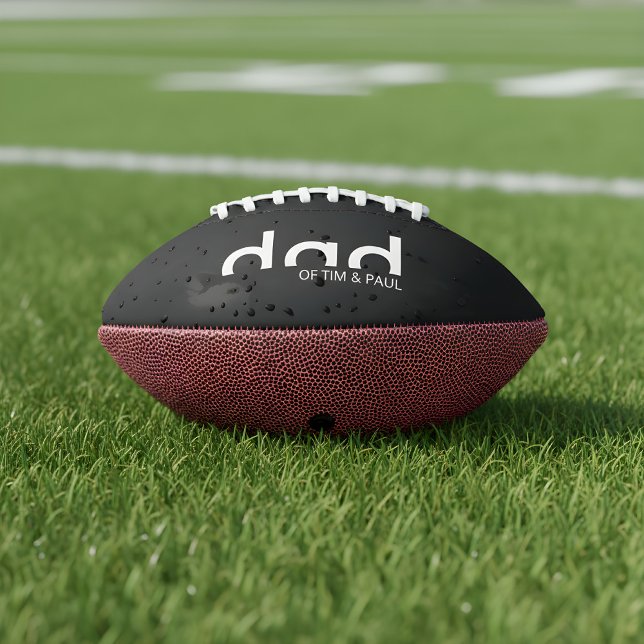 Balón De Fútbol Americano Moderna camisa de papá simple con nombres de niños (football for dads)