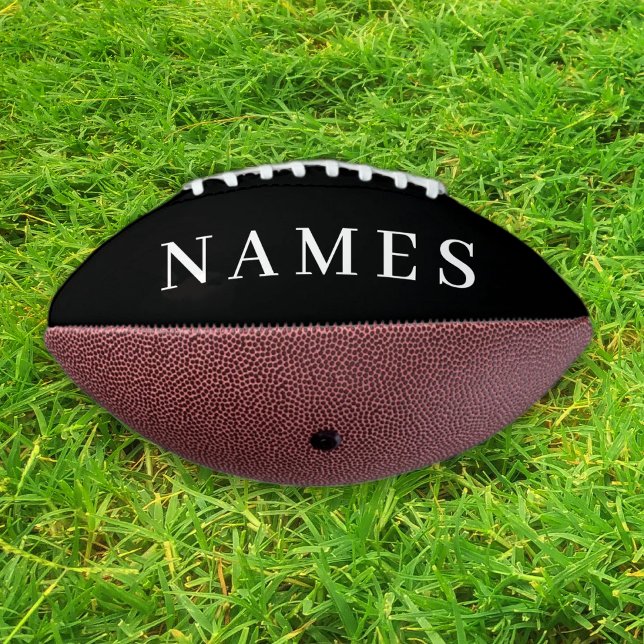 Balón De Fútbol Americano Personalizado negro simple Añadir su nombre elegan (Subido por el creador)