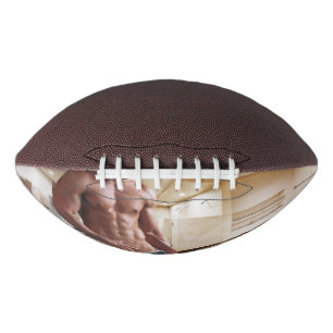 Balón De Fútbol Americano Torso de hombre musculoso sin camiseta de Slippery