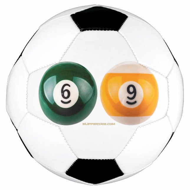 Balón De Fútbol El billar duro 69 de SlipperyJoe con una bola de b (Anverso)