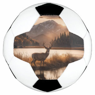 Balón De Fútbol Enorme ciervo rayado en el lago de la montaña