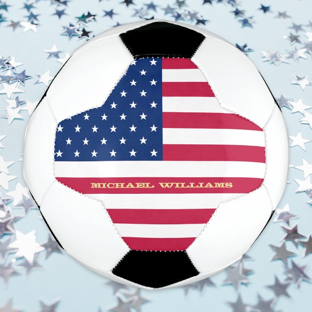 Balón De Fútbol Equipo Patriótico Bandera Estadounidense Monogramo (USA American Flag Monogrammed Name Patriotic Team Soccer Ball)