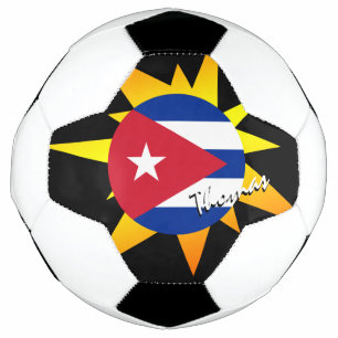 Balón De Fútbol Fútbol y Bandera Cubana en Cuba / BANG