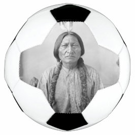 Balón De Fútbol Líder lakota sacudiendo a indígenas norteamericano