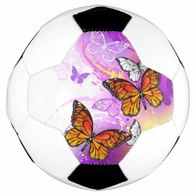 Balón De Fútbol Mariposas monarcas en fondo morado (Anverso)