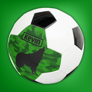 Balón De Fútbol Monograma de silueta de lobo negro verde moderno