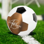 Balón De Fútbol Monograma Metalizado con guión de Tan quemado de N<br><div class="desc">Esta pelota de fútbol personalizada incluye un monograma y un nombre en escritura moderna en tostado y blanco sobre un fondo metalizado quemado por un naranja.</div>
