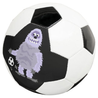 Balón De Fútbol Un gracioso y abominable muñeco de nieve jugando a