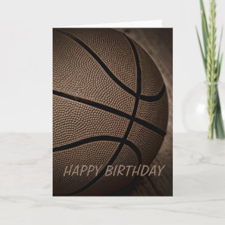 Baloncesto en la tarjeta de cumpleaños feliz de Se