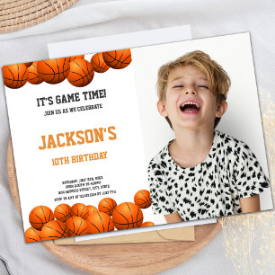 Baloncesto naranja Invitaciones al baloncesto con