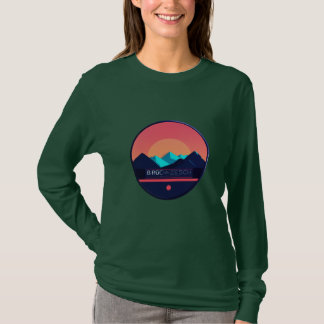 banda de música baja-fi con camiseta minimalista