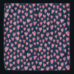Bandana Banda azul y rosa del corazón de la marina<br><div class="desc">Acuarela Diseño del Corazón Rosa sobre fondo azul oscuro. Hay otros colores disponibles. Por favor,  contáctame para que me adapte a mis necesidades y solicitudes especiales. c) Zoe Chapman Design</div>