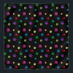 Bandana Coloridas pinturas de animales en negro<br><div class="desc">Muestra cuánto amas a los animales con este tierno y colorido bandana con patas. También se ve impresionante con un fondo blanco. ¡Apuesto a que su mascota lucirá adorable viéndolo!</div>