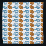 Bandana Feliz día de desafío Hanukkah Chanukah Pan Loaf<br><div class="desc">Bandana presenta un original ilustracion de marca de una hogaza de pan jalá,  con FELIZ DÍAS CHALLAH en una fuente divertida. ¡Perfecto para Hanukkah! ¿No ves lo que estás buscando? ¿Necesita ayuda con la personalización? Contacte con Rebecca para que tenga algo diseñado para usted.</div>