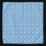 Bandana Gingham azul con pinturas<br><div class="desc">¡Amarre a su mascota con este incansable gingham azul con patas y bandana con patas!</div>