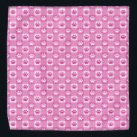 Bandana Gingham rosa suave con pinturas en blanco<br><div class="desc">¡Amarre a su mascota con este incansable gingham rosa con patas y bandana con patas!</div>