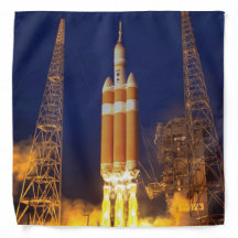 Lanzamiento del cohete espacial NASA Orion