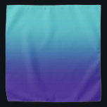 Bandana Ombre gradiente de agua morada<br><div class="desc">Este efecto de desvanecimiento es una forma tan hermosa de mostrar cualquier color o combinación de colores. Los colores de este gradiente son púrpura a aqua que recuerdan a las variaciones de color en las aguas del Caribe o del Key West, Florida. Esto se puede usar para un pañuelo o...</div>