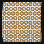 Bandana Panqueque de patata de lata Hanukkah Festividad ju<br><div class="desc">El diseño presenta un original ilustracion de marca de un delicioso panqueque de patata de latke con crema agria, un producto básico de la cocina judía. Ideal para Hanukkah, o como regalo para tu comida favorita. Este diseño de latke también está disponible en otros productos. En esta tienda también hay...</div>