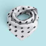 Bandana Patrón De Gatos Adorables<br><div class="desc">Adorables gatos blancos y negros con un diseño de patrones impecable perfecto para la dama del gato en tu vida.</div>