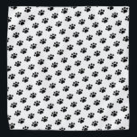 Bandana Patrón de impresión de la barra negra<br><div class="desc">Presentamos nuestro encantador patrón de huellas de pata negra en un fondo blanco limpio, un diseño que captura la esencia de tu amor por los mascotas. Este delicioso patrón presenta una serie de huellas de pata negra dispuestas en un patrón repetido, creando un efecto lúgubre y llamativo. Tanto si eres...</div>