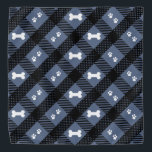 Bandana Placa azul del país - Mascota<br><div class="desc">Mascota Bandana. Presenta un elegante diseño de Country Blue Plaid. El color de fondo azul puede cambiarse a cualquier color que desee. ⭐ 99% de mis diseños en mi tienda están hechos en capas. Esto facilita el redimensionar y mover los gráficos y el texto para que encajen perfectamente en cada...</div>