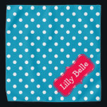 Bandana Punto de polka rosa azul turquesa y flor personali<br><div class="desc">El polka blanco se pega sobre un turquesa brillante con una divertida etiqueta rosa flor tropical que puede personalizar con su nombre o texto especial.</div>