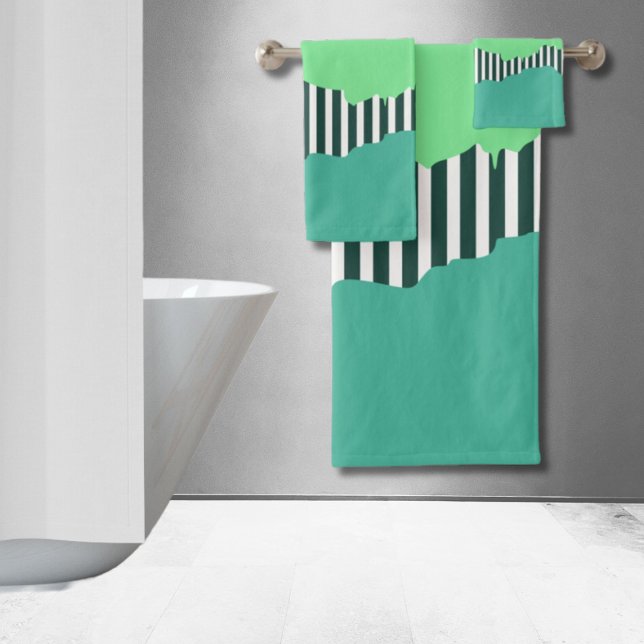 Bandas desgarradas modernas de capas verdes turque (Modern Torn Stripes Turquoise Green Layered Bath Towel Set)